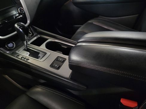 Used 2019 Nissan Murano SL w/ SL Technology Package FWD image 26