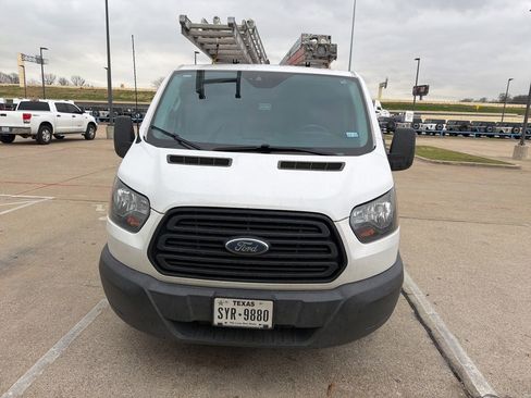 Used 2019 Ford Transit 150 130 Low Roof image 2