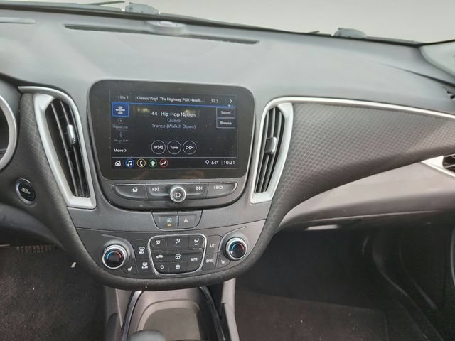 Used 2022 Chevrolet Malibu LT FWD image 15
