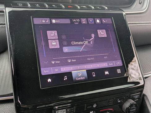 Certified 2025 Jeep Grand Cherokee Laredo X w/ Luxury Tech Group I image 19