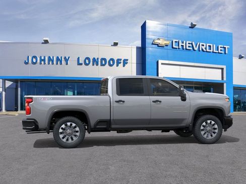 New 2026 Chevrolet Silverado 2500 Custom w/ Custom Value Package image 5