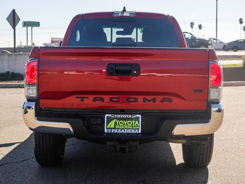 Used 2023 Toyota Tacoma TRD Off-Road image 7