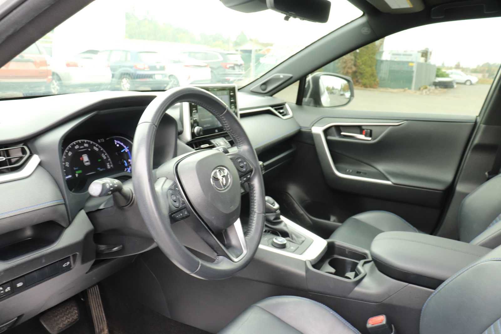 Used 2020 Toyota RAV4 XSE AWD/4WD image 10