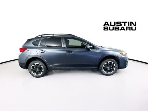 Used 2021 Subaru Crosstrek 2.0i Premium image 8