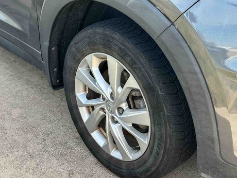 Used 2019 Hyundai Tucson SE image 4