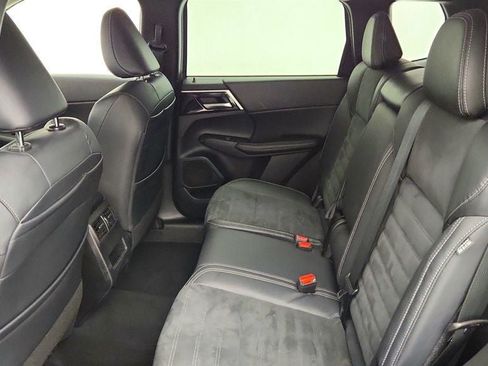 Used 2022 Mitsubishi Outlander SE AWD/4WD image 20