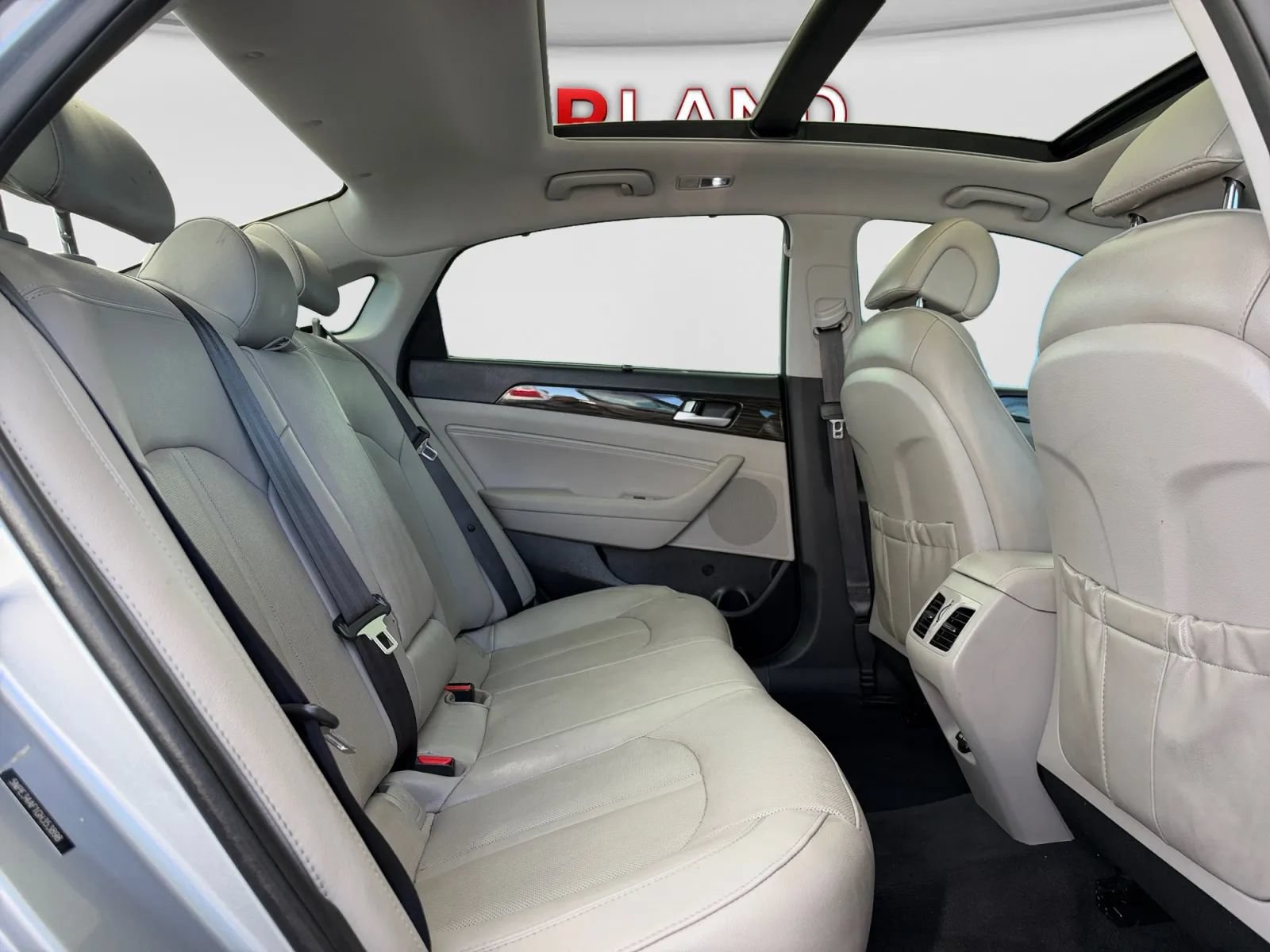 Used 2016 Hyundai Sonata Limited w/ Option Group 04 FWD image 22