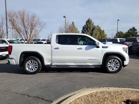 Used 2024 GMC Sierra 1500 Denali w/ Technology Package image 2