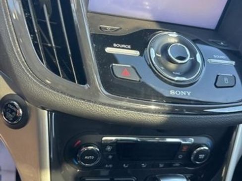 Used 2013 Ford Escape SEL image 15