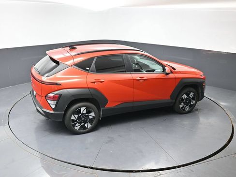 Used 2025 Hyundai Kona SEL AWD/4WD image 41