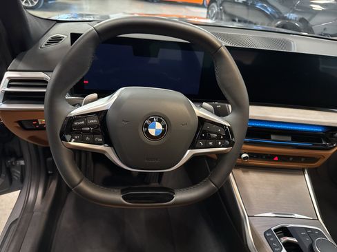 Used 2025 BMW 330i xDrive Sedan image 14