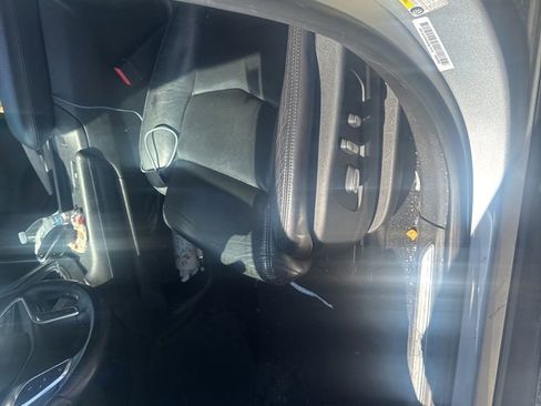 Used 2017 Cadillac XT5 Luxury w/ Driver Awareness Package image 9