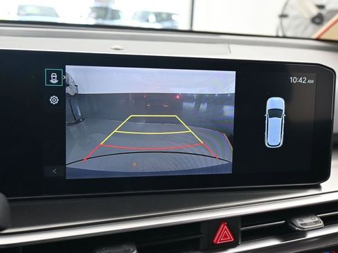 Used 2025 Kia Sorento S FWD image 18