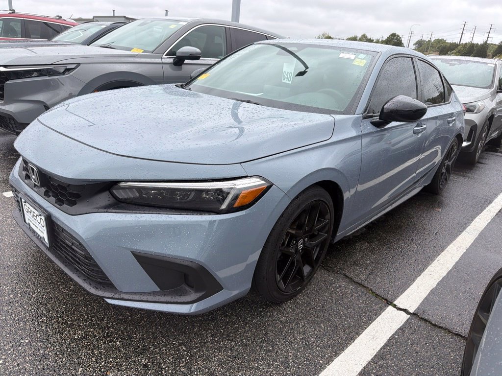 Used 2024 Honda Civic Sport image 2