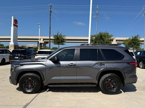 Used 2026 Toyota Sequoia TRD Pro AWD/4WD image 8