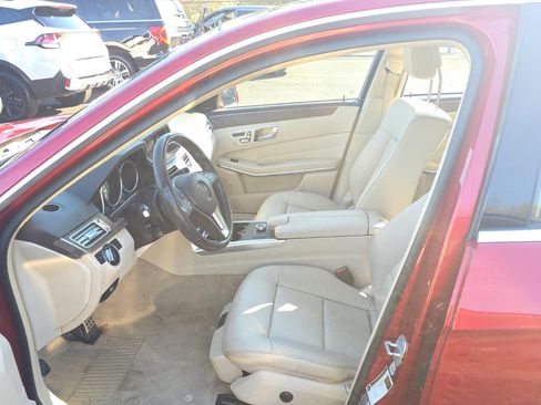 Used 2016 Mercedes-Benz E 350 4MATIC Sedan w/ Premium Package image 6
