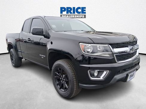 Used 2015 Chevrolet Colorado LT w/ LT Convenience Package image 1