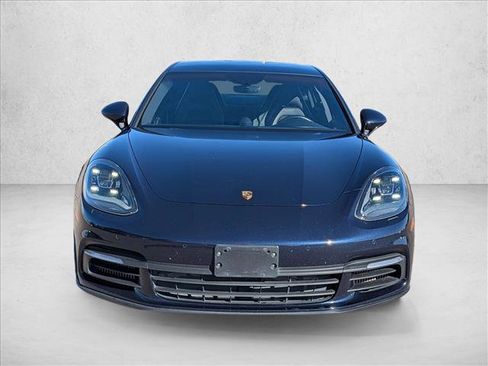 Used 2019 Porsche Panamera 4 image 2
