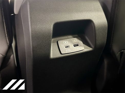 New 2026 Subaru Crosstrek 2.5i Limited w/ Crosstrek Mirror Package image 25