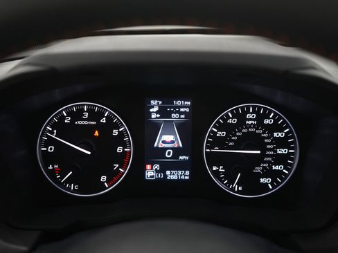 Used 2024 Subaru Crosstrek 2.5i Limited AWD/4WD image 18