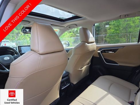 Certified 2021 Toyota RAV4 Limited AWD/4WD image 24