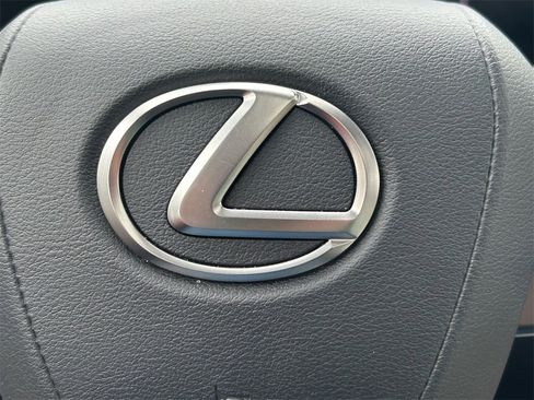 Used 2024 Lexus RX 350h image 42