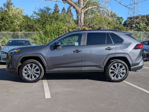 Used 2025 Toyota RAV4 XLE Premium w/ Weather Package image 9
