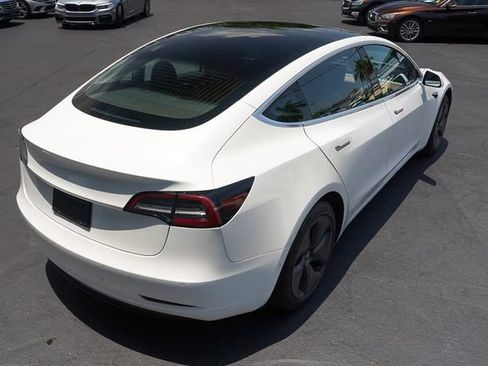 Used 2019 Tesla Model 3 RWD image 15