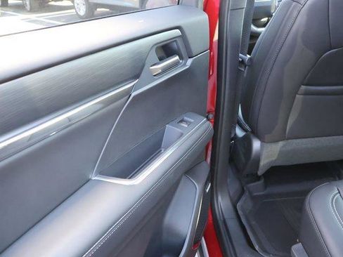 New 2026 GMC Acadia Elevation w/ Elevation Premium Package AWD/4WD image 11