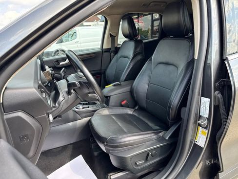 Used 2020 Ford Escape Titanium AWD/4WD image 2
