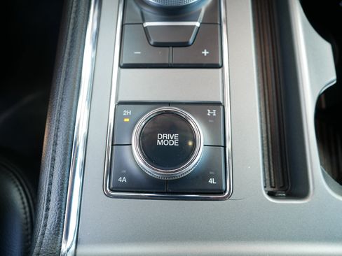 Used 2021 Ford Expedition XLT AWD/4WD image 31
