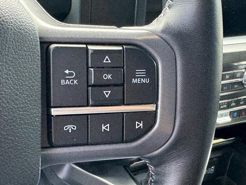 Used 2024 Ford F250 Lariat AWD/4WD image 18