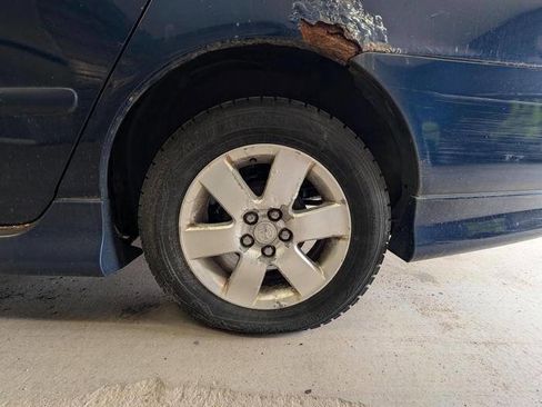 Used 2005 Toyota Corolla CE FWD image 14