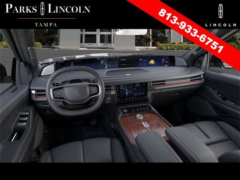 New 2025 Lincoln Navigator Black Label image 9
