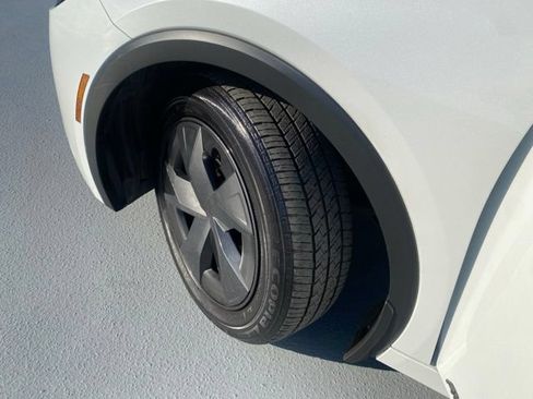 Certified 2024 Toyota Prius LE AWD/4WD image 26