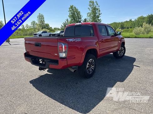 Used 2022 Toyota Tacoma TRD Sport AWD/4WD image 7