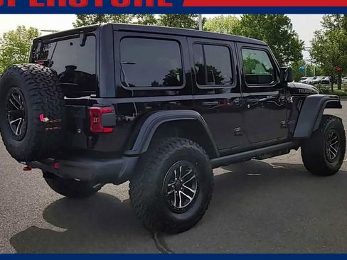 New 2026 Jeep Wrangler Unlimited Rubicon AWD/4WD image 8