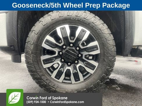 Used 2024 GMC Sierra 3500 Denali Ultimate image 9