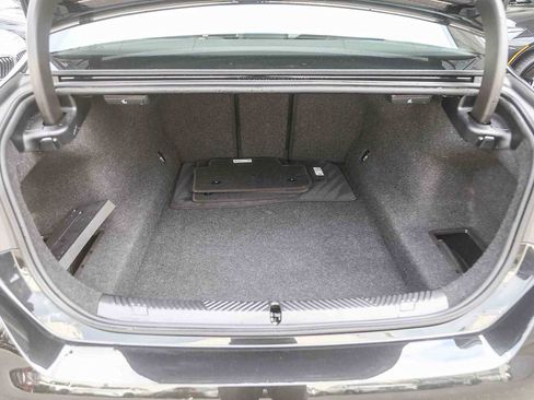 Certified 2025 BMW 530i image 22