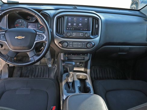 Used 2021 Chevrolet Colorado LT w/ Fleet Safety Package image 2