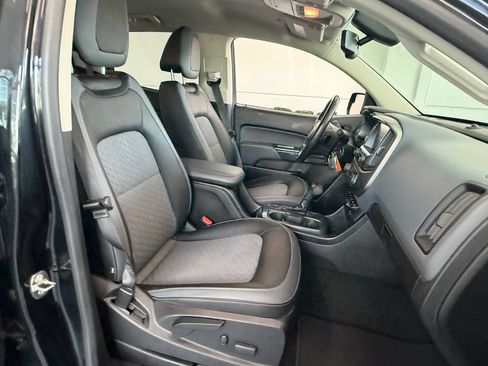Used 2018 Chevrolet Colorado Z71 RWD image 17
