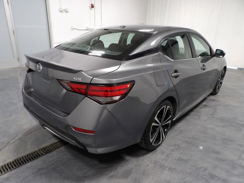 Used 2021 Nissan Sentra SR w/ Electronics Package image 5