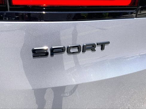 Certified 2024 Land Rover Range Rover Sport Dynamic SE AWD/4WD image 9