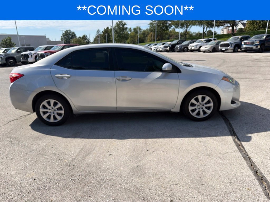 Used 2019 Toyota Corolla LE FWD image 4