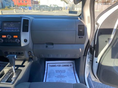 Used 2019 Nissan Frontier SV w/ Value Truck Package image 28