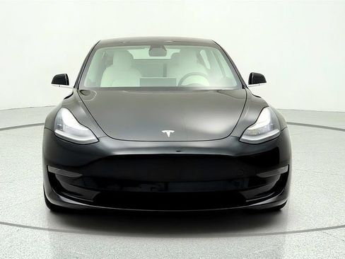 Used 2018 Tesla Model 3 Long Range AWD/4WD image 2