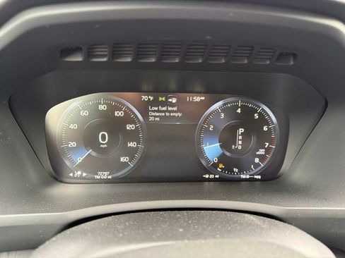 Used 2020 Volvo XC90 T6 Momentum AWD/4WD image 11