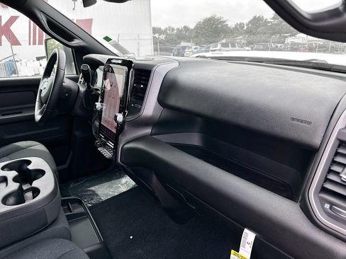 New 2026 RAM 2500 Tradesman AWD/4WD image 35