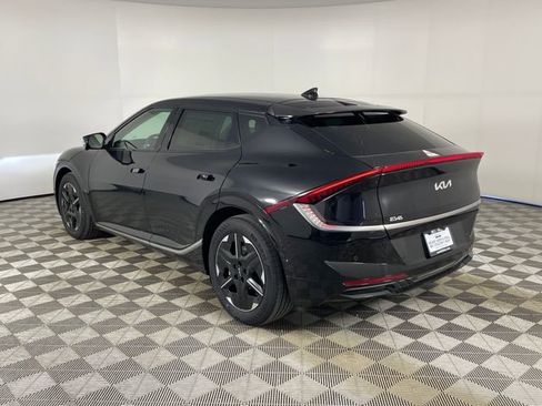 New 2025 Kia EV6 Wind image 5