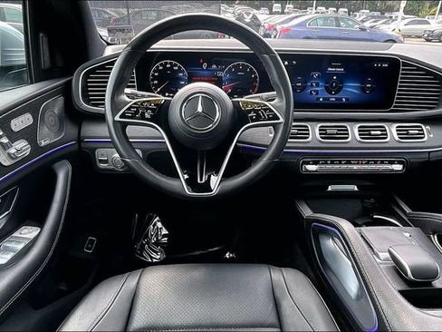 Certified 2024 Mercedes-Benz GLE 450 4MATIC image 4